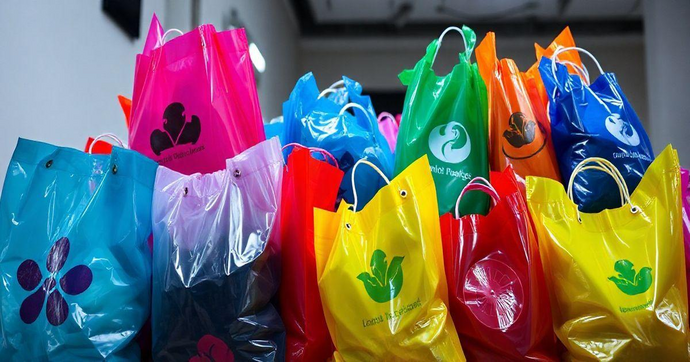 Sacola Plástica Personalizada com Logo: Vantagens e Dicas